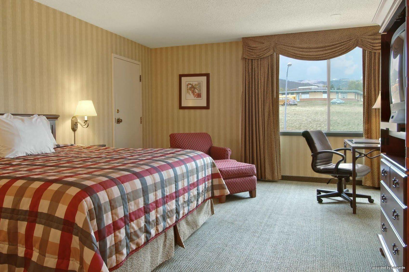 Delta Hotels By Marriott Helena Colonial Номер фото